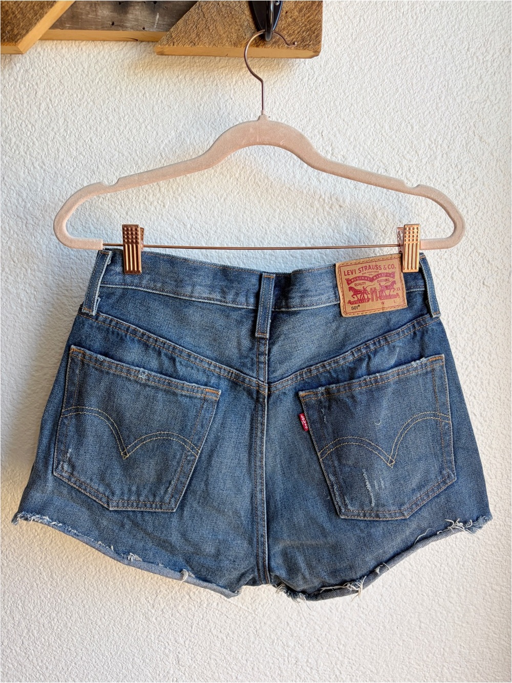 Levi’s Blue Denim Raw Hem 501 Shorts 27